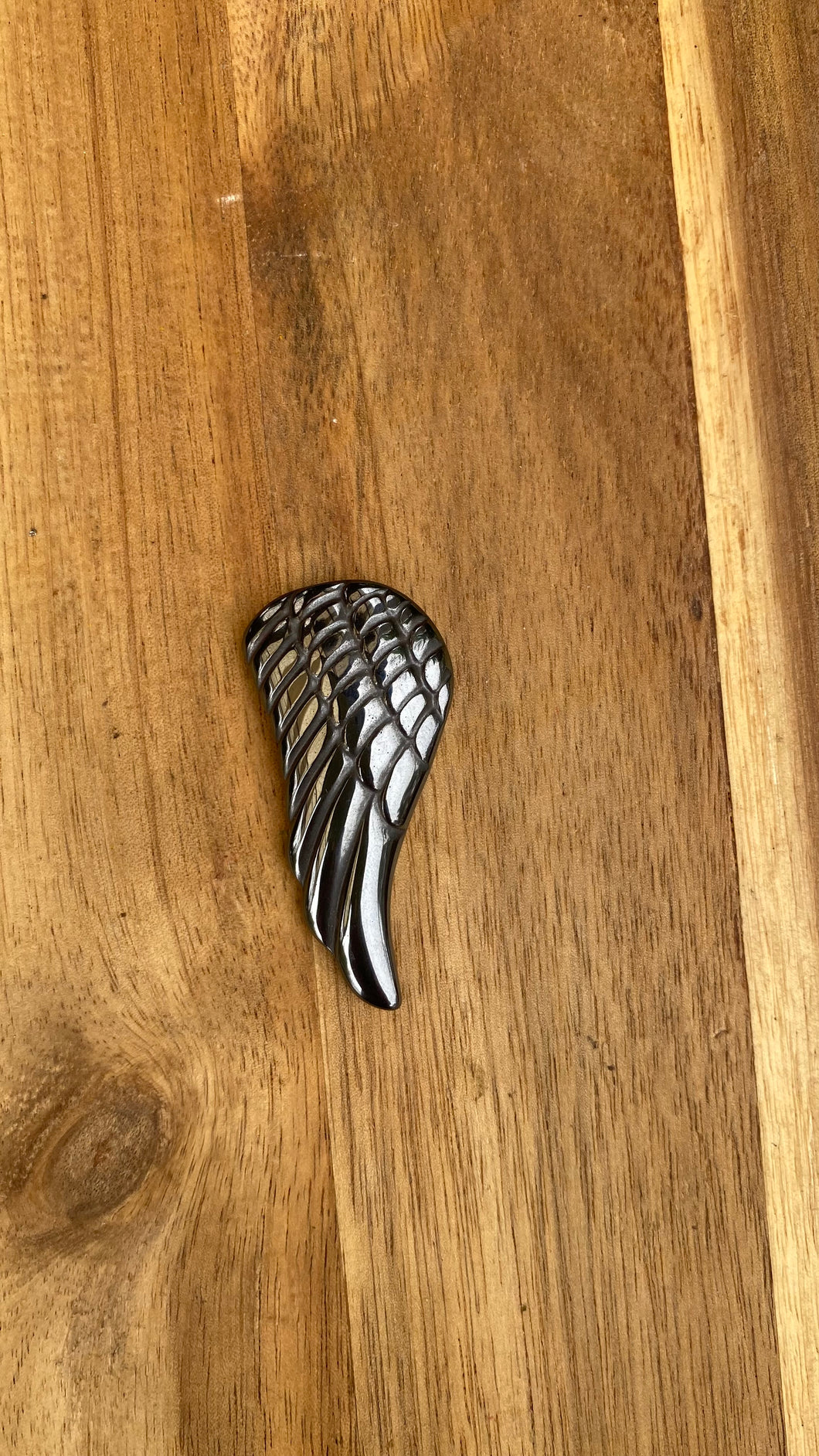 Hematite Carving (Angel wing)