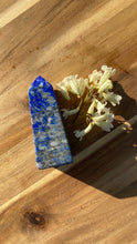 Load image into Gallery viewer, Lapis lazuli tower
