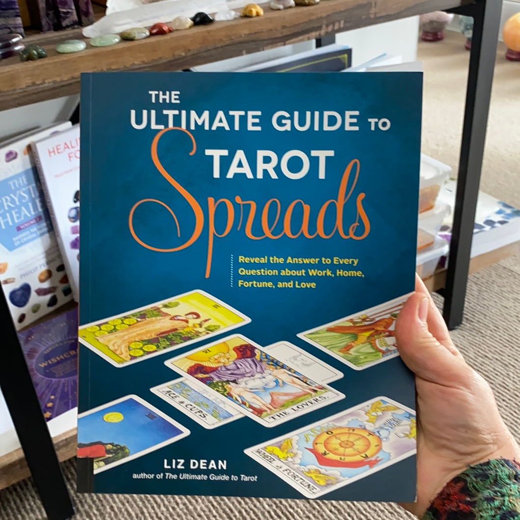 The ultimate guide to tarot spreads
